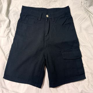 (Category: ) located in . Submitted by bebebeachi (Listing ID 1378690596, Image 1). Description: .