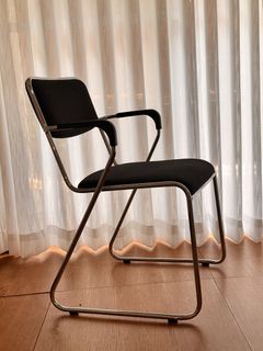 (Category: ) located in . Submitted by furniture.decultter (Listing ID 1378658429, Image 1). Description: .