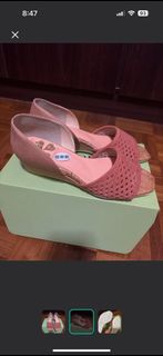 (Category: ) located in . Submitted by littlewhiteprincess (Listing ID 1378537249, Image 1). Description: .