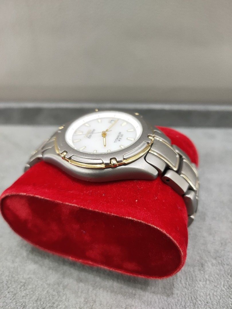 Citizen ECO-DRIVE Titanium Wr 100