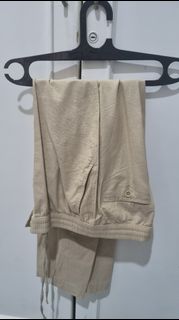 (Kategori: ) berada di . Dikirim oleh lintsthriftshop (ID iklan 1378571625, Gambar 1). Deskripsi: .