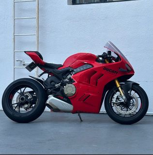 (Category: ) located in . Submitted by forza_ducati (Listing ID 1378551892, Image 1). Description: .