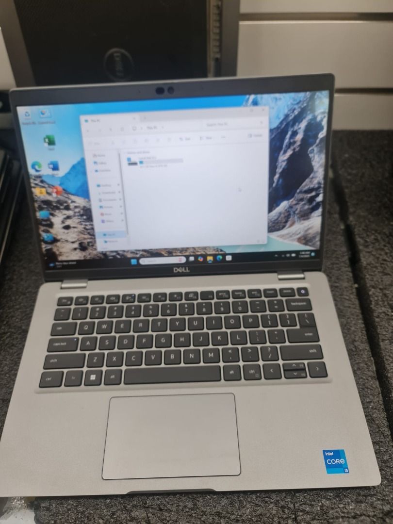DELL 5430..i5.12 gen (Category: Laptops & Notebooks) located in Singapore. Submitted by mdabdulga69303 (Listing ID 1378683525, Image 3). Description: DELL 5430..i5.12 gen 👉i5.12 gen 👉16 gb ram 👉512 gb ssd Backlight keyboard screen ☑️💙 Excel ✔️ PowerPoint ✔️ Word ✔️ Project ✔️ Vision ✔️ Autocard free ✔️ Windows 11 Pro2025✅💙 permanent ✅💙 With Office activated✅ 2021 permanent. ☑️💙 Laptop with charger ☑️ With bag ✅💙 No issues with this Laptop