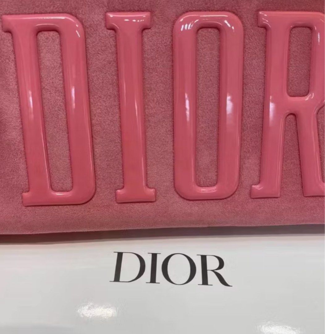 Dior Cosmetic Bag (Category: Luxury Bags & Wallets) located in Bulacan. Submitted by shopwithme_23 (Listing ID 1378623475, Image 3). Description: PRE-ORDER‼️ETA 1-2 weeks after you pay❤️ 💸MOP: Gcash/Paymaya 🚚MOD: J&T/Lalamove 📍San Ildefonso, Bulacan.