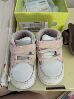 （分類：）位於 。 由 gentlebird.e7cd84 提交（商品編號 1378558276，圖片 1）。簡介： 。