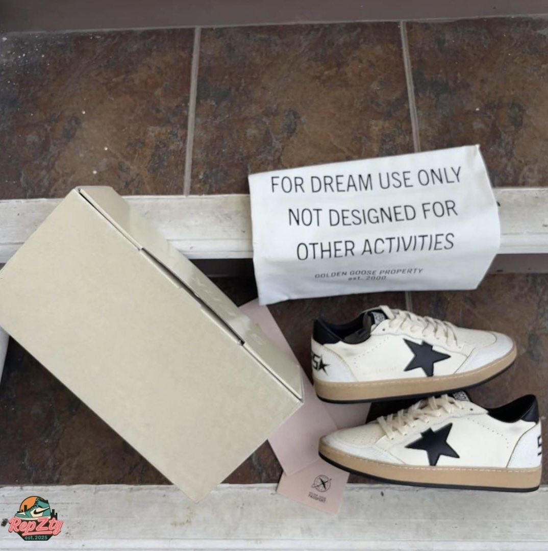 Golden Goose Ballstar (Category: Casual Shoes) located in Manila. Submitted by repzty (Listing ID 1378626216, Image 1). Description: On hand and ready to ship! Golden Goose Ballstar GGDB Size 40 (Fits size 7 mens and 8-8.5w) Bnew 1:1 materials r3ps only 3.5k only.