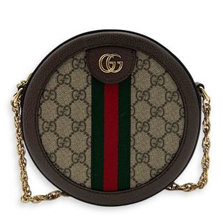 (Category: ) located in . Submitted by carousellluxury (Listing ID 1339820925, Image 1). Description: .