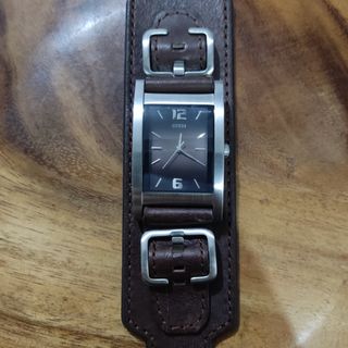 (Category: ) located in . Submitted by thriftdeluxe3305 (Listing ID 1378685154, Image 1). Description: .