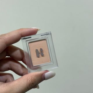 由 hsiung__ (刊登 ID 1378590815，圖片 1) 提交，位於 的 (類別：)，說明：。