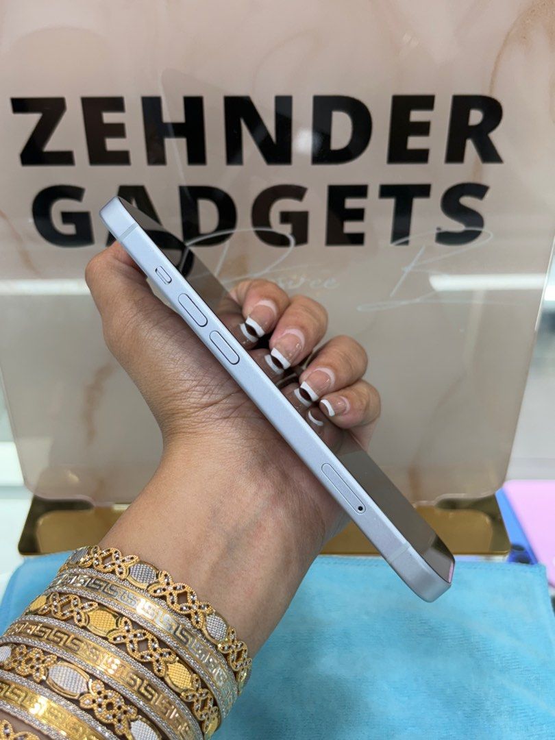 iPhone 15 256GB GLOBELOCKED (NTC APPROVED) (Category: iPhone 15 Series) located in San Juan City. Submitted by desireebayal96 (Listing ID 1378631572, Image 3). Description: iPhone 15 * NTC APPROVED * 256GB * GLOBELOCKED (PWEDE PO IPA OPENLINE) * 87% BATTERY HEALTH (ORIGINAL NOT BOOSTED, CAN CHECK 3UTOOLS) * 97% SMOOTH * NO ISSUE * NO HISTORY OF REPAIR * NOT REFURBISHED * FACE ID & TRUETONE WORKING * WITH 25W CHARGER OPEN FOR COD SAME DAY DELIVERY