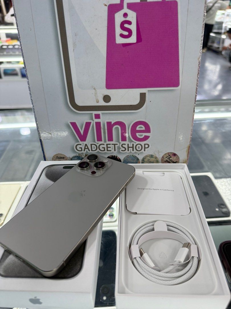 iphone 15 pro max 256gb dual sim good as new (Category: iPhone 15 Series) located in Cainta. Submitted by vine_gadget_shop (Listing ID 1378647060, Image 2). Description: iphone 15 pro max 256gb dual sim good as new hk variant with box and cord replaced pick up store greenhills shopping center we accept trade in we accepy credit card and ggives installment we do cod and door to door we ship nationwide for fast transaction call 09277368323 look for