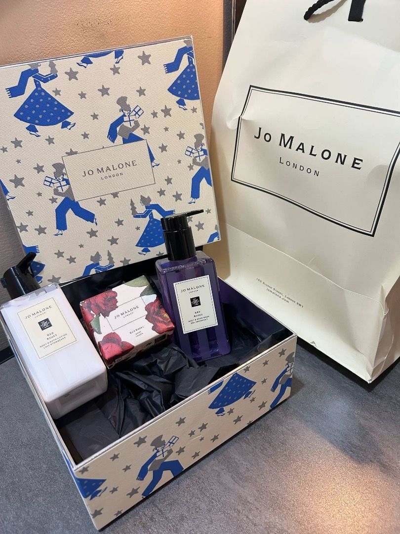 Jo Malone Red Roses (Category: Bath) located in Pasig City. Submitted by timothyfra75573 (Listing ID 1378670494, Image 2). Description: .