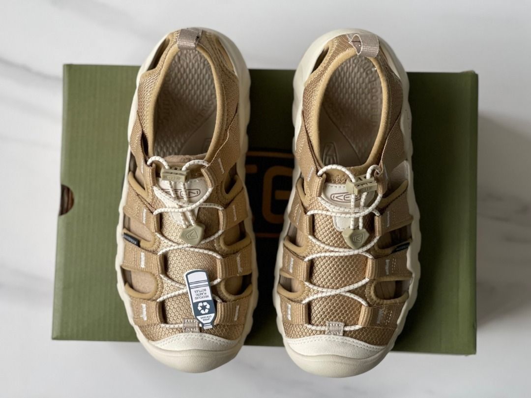 KEEN NEWPORT outdoor sandals and river trekking shoes for men and women, khaki (Category: Sandals) located in Singapore. Submitted by asingaporecity (Listing ID 1378622229, Image 3). Description: 36 37 38 39 40 41 42 43 44 45.