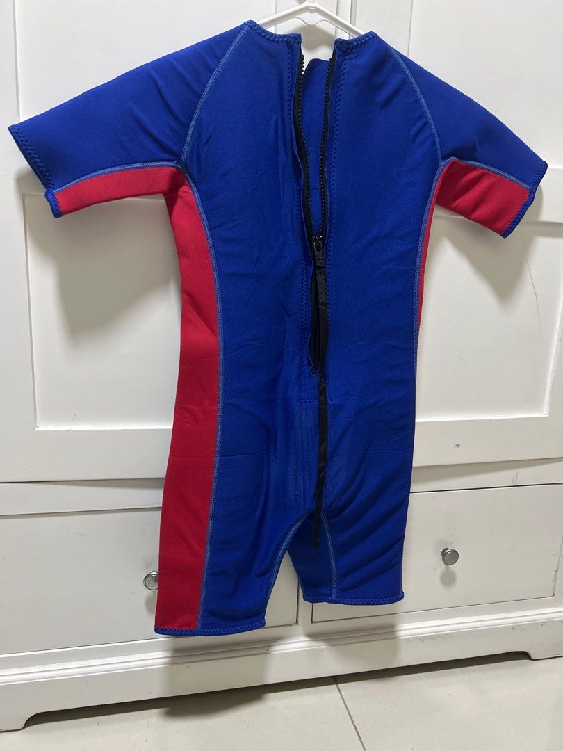 Kids thermal swimwear -6yr (Category: Babies & Kids Fashion) located in Singapore. Submitted by citruspulp (Listing ID 1378231814, Image 2). Description: Top to crotch 54cm.