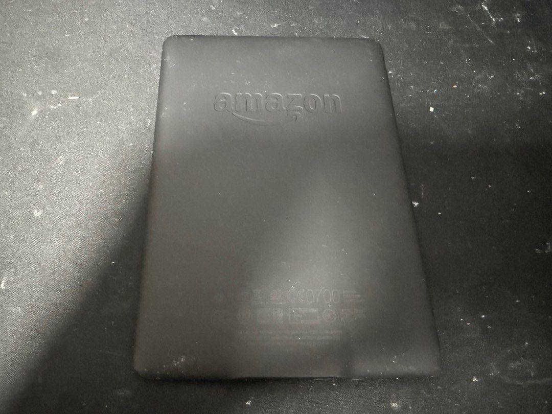 Kindle Paperwhite 7th gen (Category: E-Readers) located in Singapore. Submitted by olipcguru (Listing ID 1378682190, Image 2). Description: Working kindle for sale .
