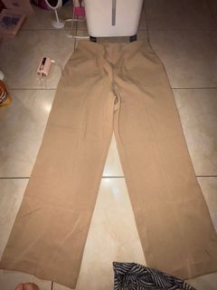 (Kategori: ) berada di . Dikirim oleh thriftsendiri (ID iklan 1378610584, Gambar 1). Deskripsi: .