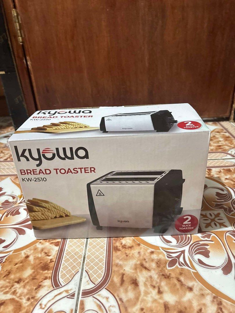 KYOWA Bread Toaster (Category: Ovens & Toasters) located in Quezon City. Submitted by aaj888 (Listing ID 1378643603, Image 1). Description: BRAND NEW !! KYOWA BREAD TOASTER QC LOC.