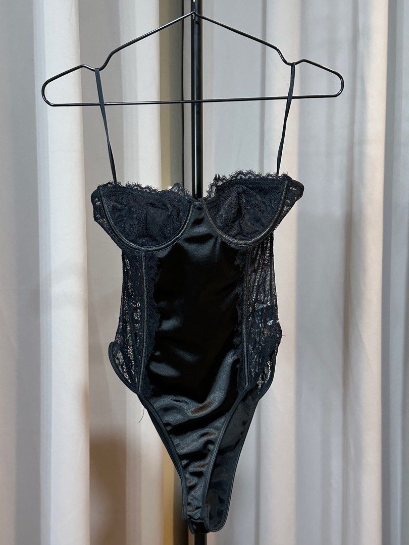 Lace Bustier Tube Bodysuit (Category: Others Tops) located in Quezon City. Submitted by cesssl (Listing ID 1378657520, Image 1). Description: Never worn.