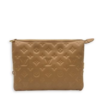 (Category: ) located in . Submitted by carousellluxury (Listing ID 1350922564, Image 1). Description: .