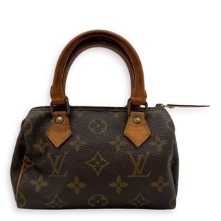(Category: ) located in . Submitted by carousellluxury (Listing ID 1346560189, Image 1). Description: .