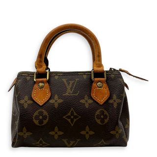 (Category: ) located in . Submitted by carousellluxury (Listing ID 1346559580, Image 1). Description: .