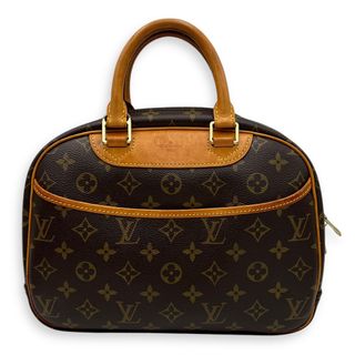 (Category: ) located in . Submitted by carousellluxury (Listing ID 1368849555, Image 1). Description: .
