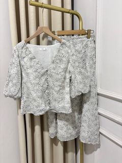 (Kategori: ) berada di . Dikirim oleh __getreadywithme (ID iklan 1378566562, Gambar 1). Deskripsi: .