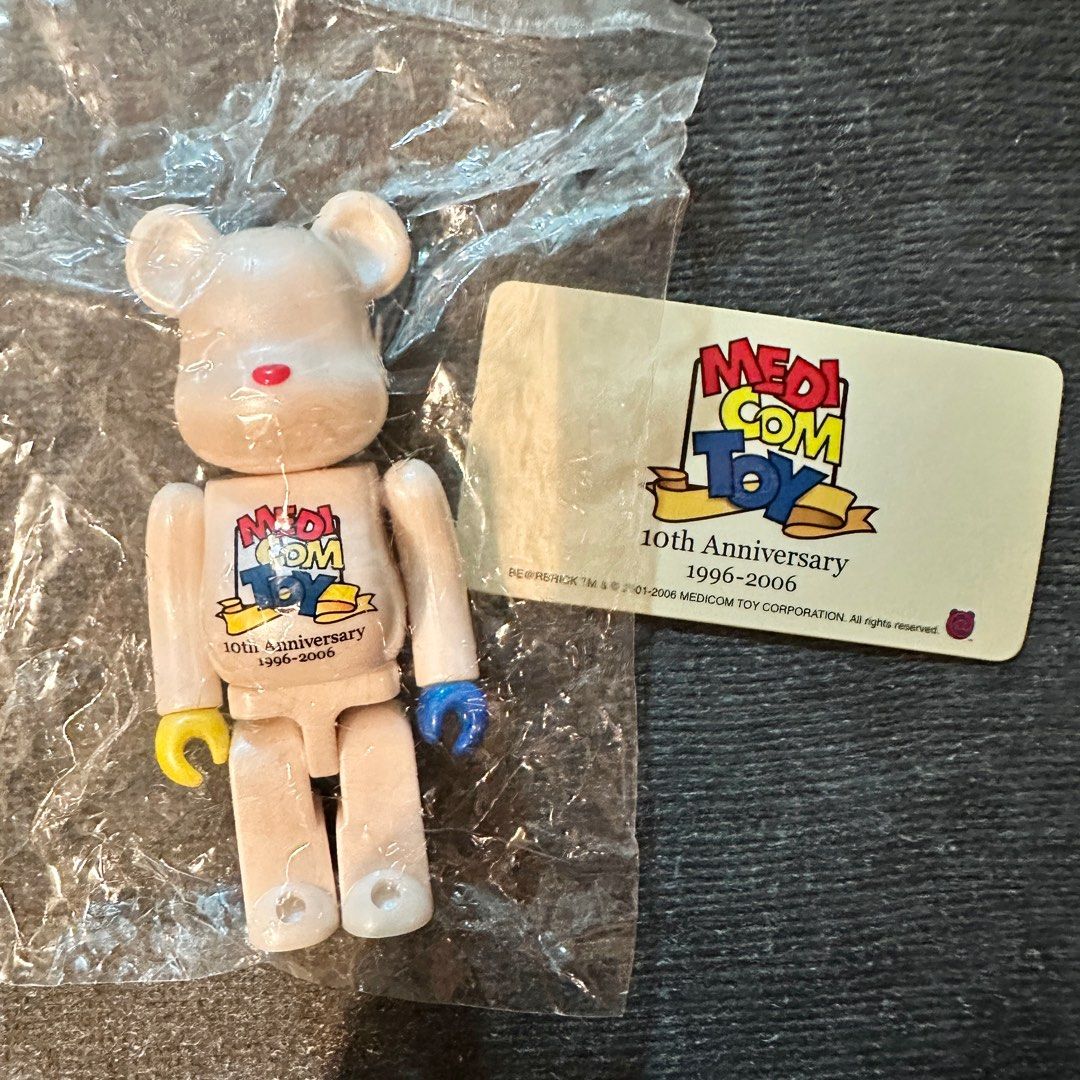 限定モデルや series12 secret 10th Anniversary BE@RBRICK 100