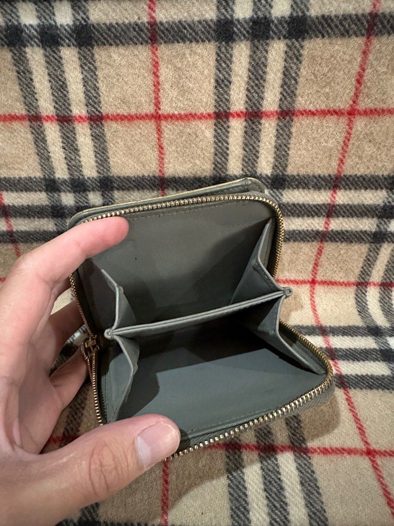 Miu Miu Crocodile Wallet (Category: Luxury Bags & Wallets) located in Baguio. Submitted by .daryl (Listing ID 1378631793, Image 3). Description: .