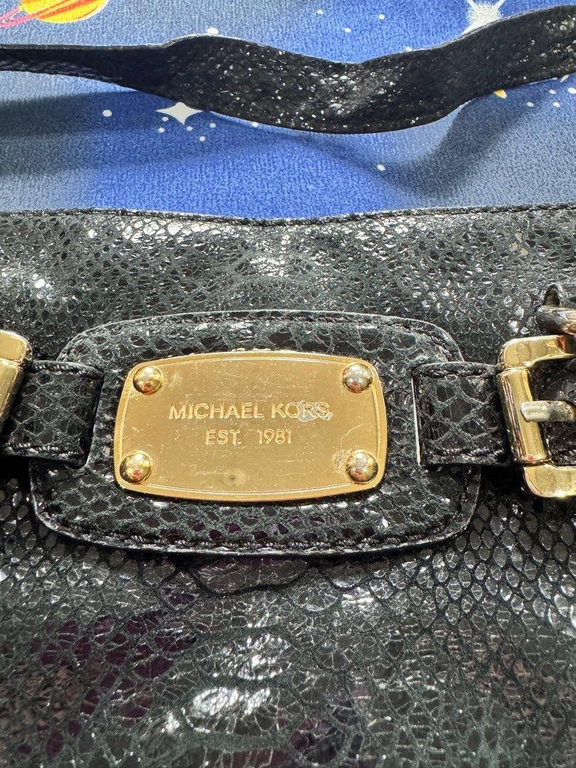 MK Hamilton in snake skin leather (Category: Shoulder Bags) located in San Juan, Ilocos Sur. Submitted by mklover10 (Listing ID 1327177150, Image 3). Description: .