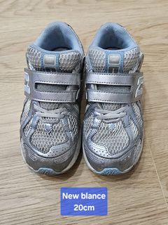 由 chiaiin (刊登 ID 1378568982，圖片 1) 提交，位於 的 (類別：)，說明：。