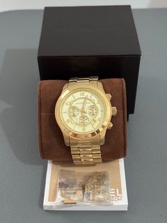 (Category: ) located in . Submitted by juviscloset (Listing ID 1378553279, Image 1). Description: .