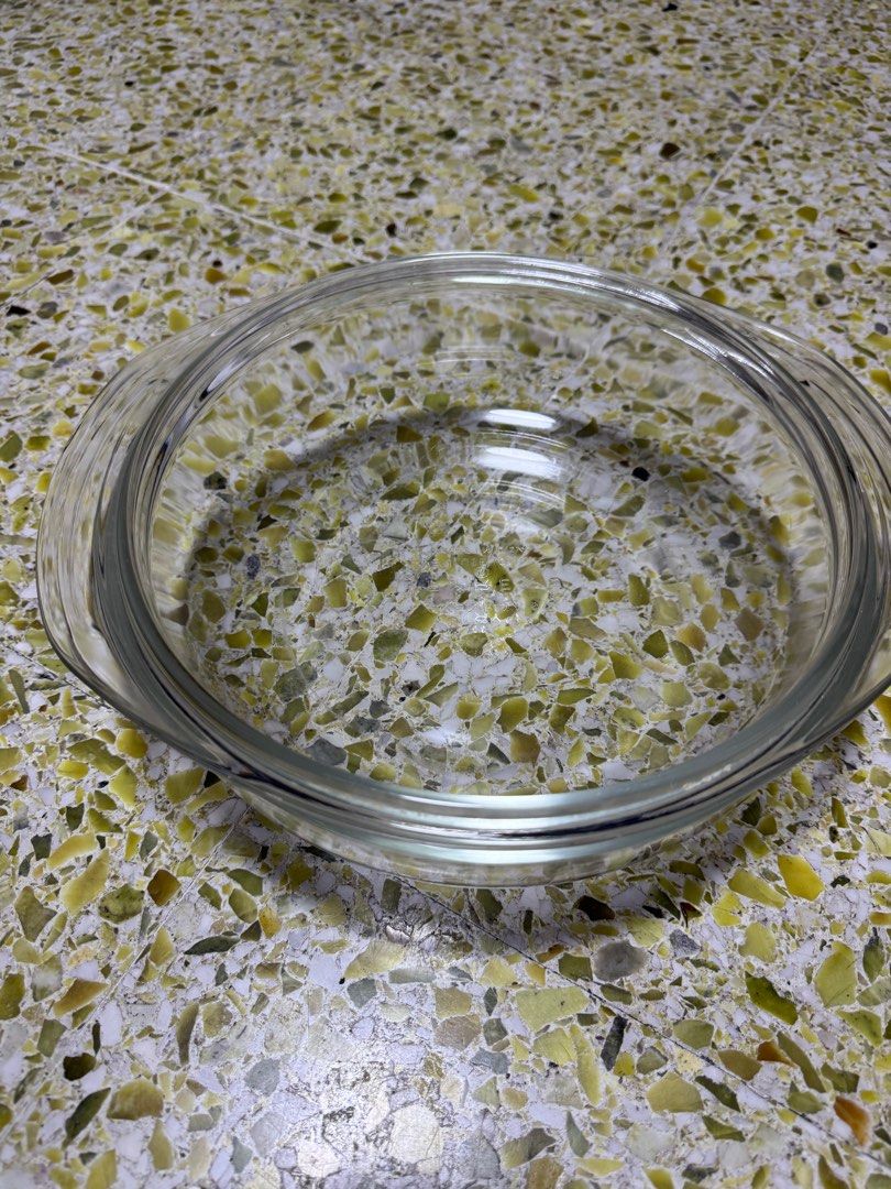 Pyrex Round Baking Dish with Lid65074072069123111