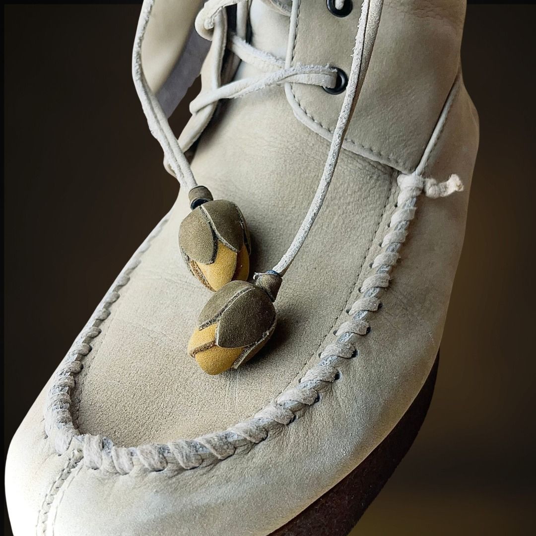 RARE FIND - Archival KENZO PARIS ✨ Limited Edition Handmade Leather Tulip Flower ARTISAN SERIES ✨ El Vaquero Style Hand Stitching Details Shock Absorbing Moccasins Mid Desert Camel Lace Up Boots STONE SUEDE MOC-TOE (Category: Sneakers & Footwear) located in Alfonso. Submitted by beaux.choix (Listing ID 1378592979, Image 3). Description: NOTE: Tagged 35.5 but fits up to 37.5 due to the soft, flexible leather and roomy toe box. Soft, dusty and slou