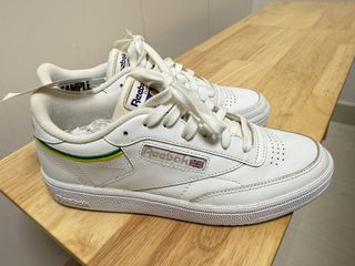 （分類：）位於 。 由 jennacai 提交（商品編號 1378666158，圖片 1）。簡介： 。