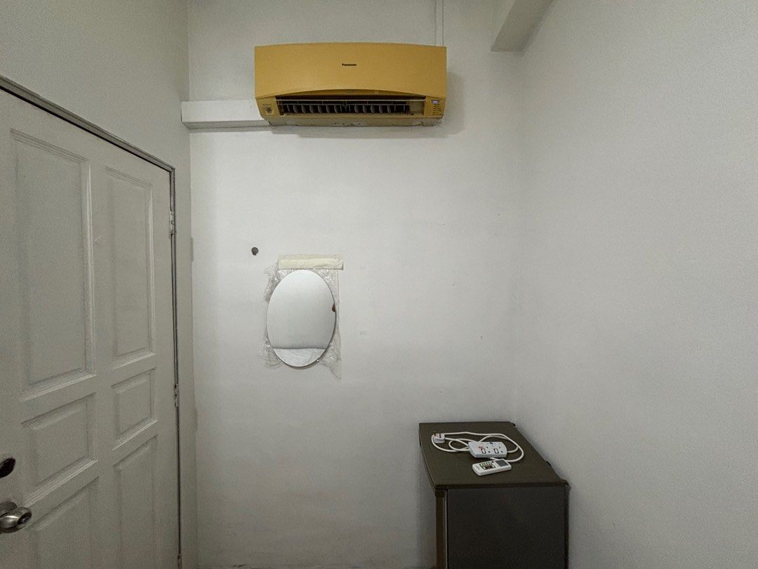 Rochor/Jalan Besar/Bugis/little India shophouse common room for 1 person only. $880 not including PUB63226717508611114