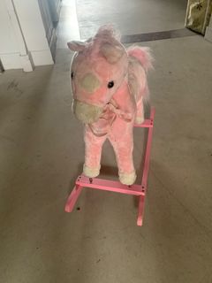 (Category: ) located in . Submitted by fonglet (Listing ID 1378657408, Image 1). Description: .