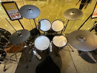 （分類：）位於 。 由 parsonsmusicoutlet 提交（商品編號 1378546301，圖片 1）。簡介： 。
