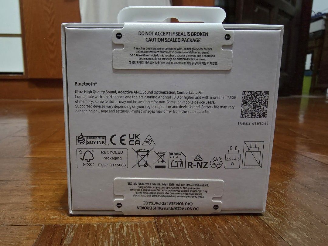 Samsung Galaxy Buds 3 (Category: Earphones) located in Singapore. Submitted by _rzq_ (Listing ID 1378599223, Image 2). Description: BNIB, sealed Was given in a promotion.