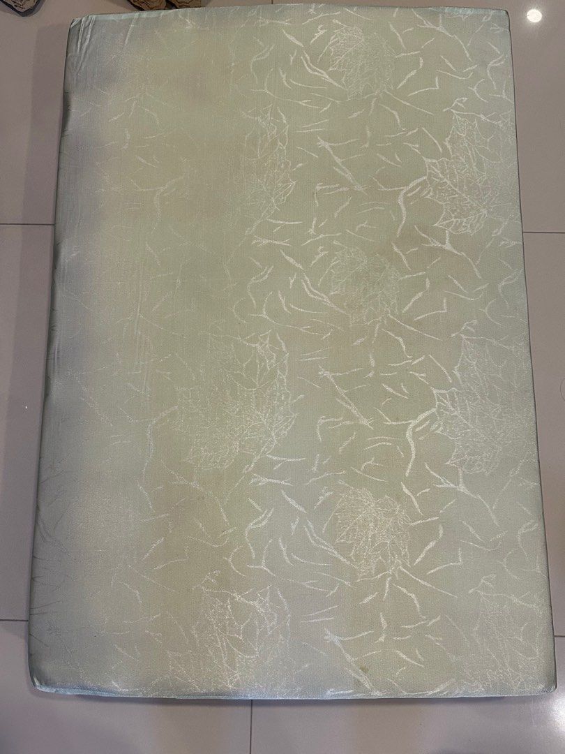 Single Sized Bed Mattress65074418583171111