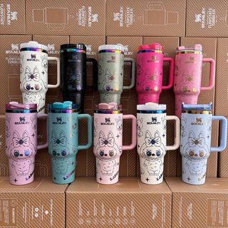 (Category: ) located in . Submitted by the_branded_chic (Listing ID 1378668314, Image 1). Description: .