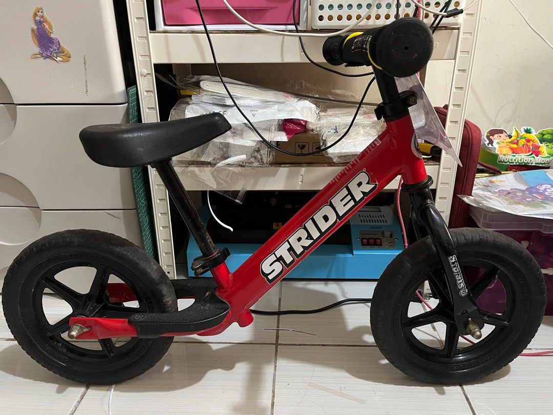 Strider bike 12 (Category: Bicycles) located in Quezon City. Submitted by Mhia17 (Listing ID 1378577220, Image 2). Description: Loc west ave Q.C.