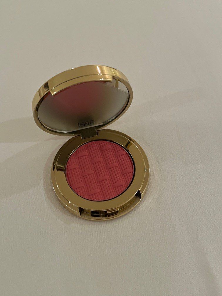 Tarte Lavish Blush (Category: Makeup) located in Manila. Submitted by thriftfactor (Listing ID 1378665246, Image 1). Description: .