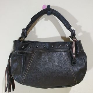 (Kategori: ) berada di . Dikirim oleh prelovedtas.eliza (ID iklan 1378666641, Gambar 1). Deskripsi: .