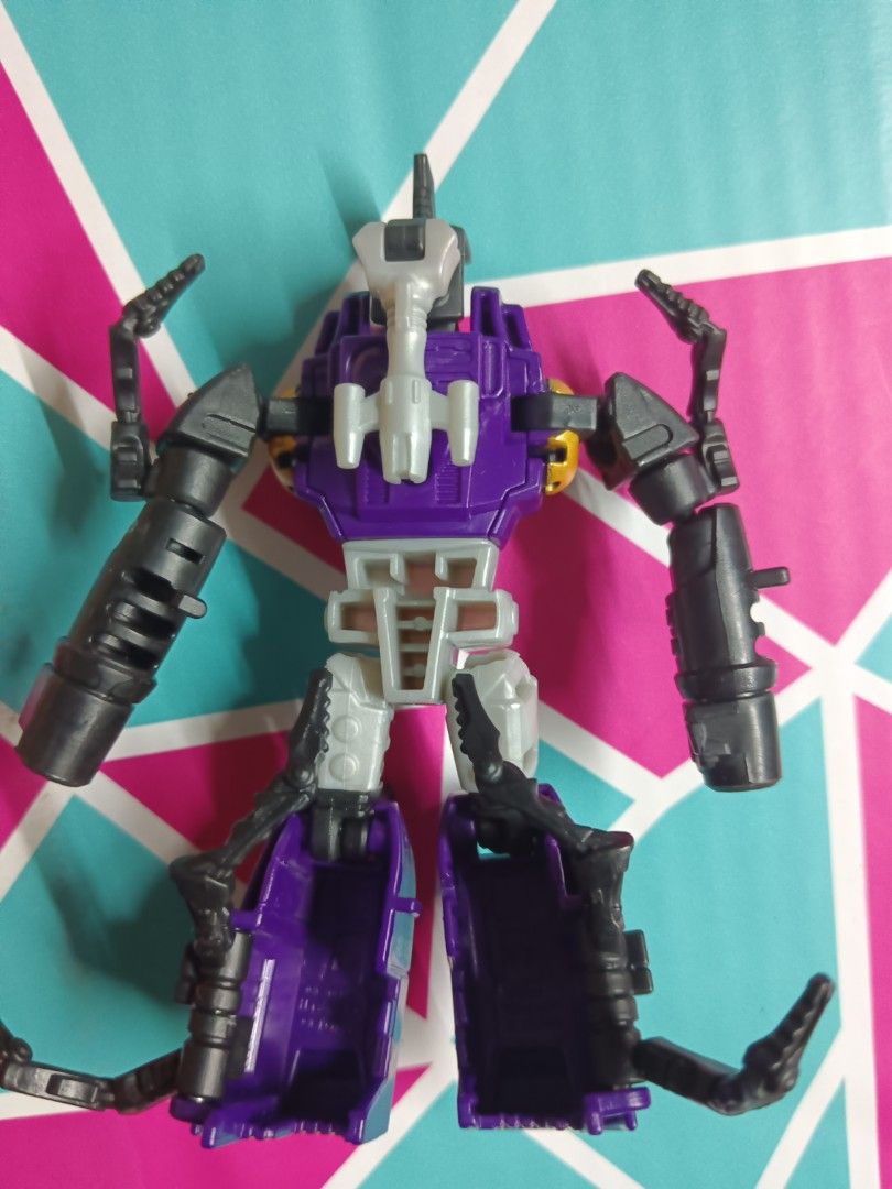 Transformers (Category: Toys & Games) located in Kuala Lumpur. Submitted by mohammadfadhil (Listing ID 1378693366, Image 3). Description: Robot Transformer utk dijual. Kondisi boleh refer gambar.. Berminat boleh PM harga RM38.00 shj. Postage RM10 Semenanjung & RM15 Sabah/ Sarawak..