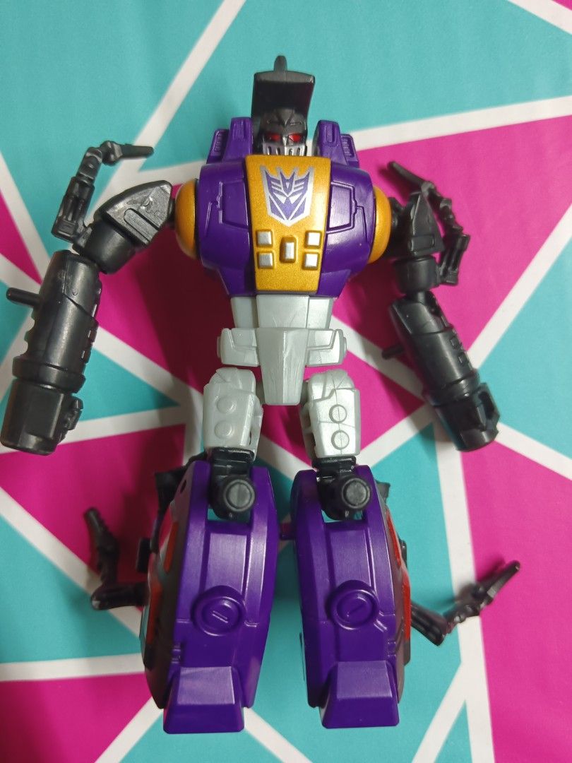 Transformers (Category: Toys & Games) located in Kuala Lumpur. Submitted by mohammadfadhil (Listing ID 1378693366, Image 2). Description: Robot Transformer utk dijual. Kondisi boleh refer gambar.. Berminat boleh PM harga RM38.00 shj. Postage RM10 Semenanjung & RM15 Sabah/ Sarawak..