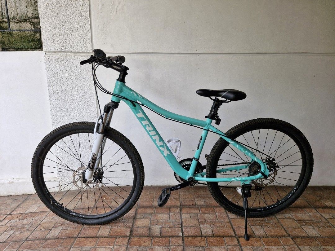 Trinx MTB for ladies 26er (Category: Bicycles) located in Bacoor. Submitted by datsun240 (Listing ID 1378593093, Image 1). Description: No issue Seldom use Parang bago pa RFS: naka stock lang Pick up Molino 7 bacoo.