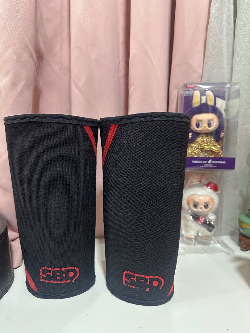 Used Large SBD Powerlifting kneesleeves (Category: Sports & Fitness Nutrition) located in Manila. Submitted by joshuapaul13456 (Listing ID 1378570187, Image 1). Description: .