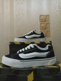 (Kategori: ) berada di . Dikirim oleh hendrathriftshop (ID iklan 1378613498, Gambar 1). Deskripsi: .
