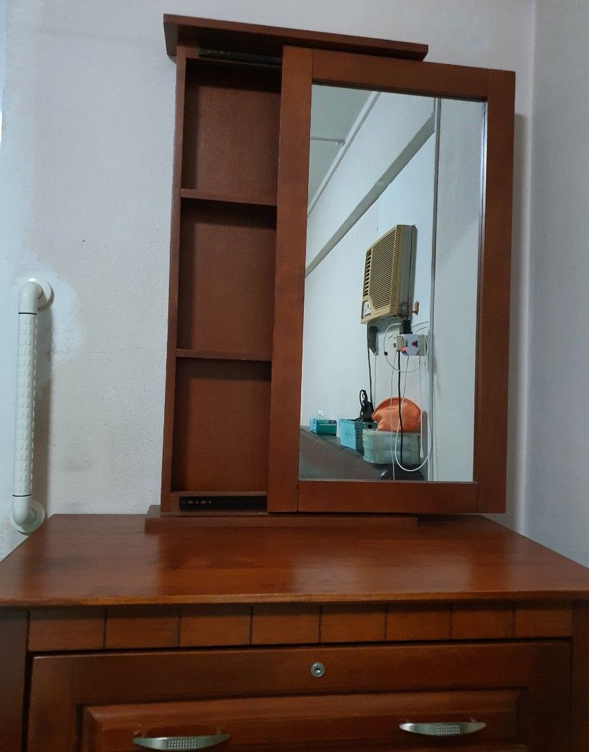 Wooden Dressing Table65075291490561111